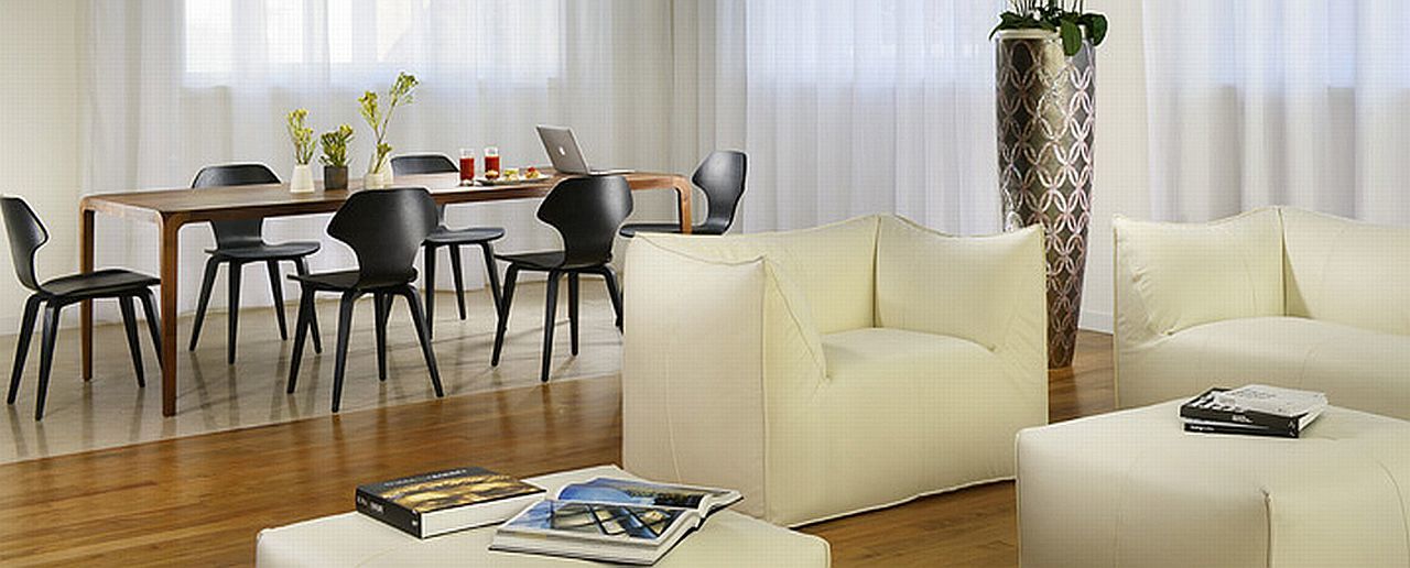 Palazzo Montemartini Rome, A Radisson Collection Hotel Bagian luar foto The 711 chair