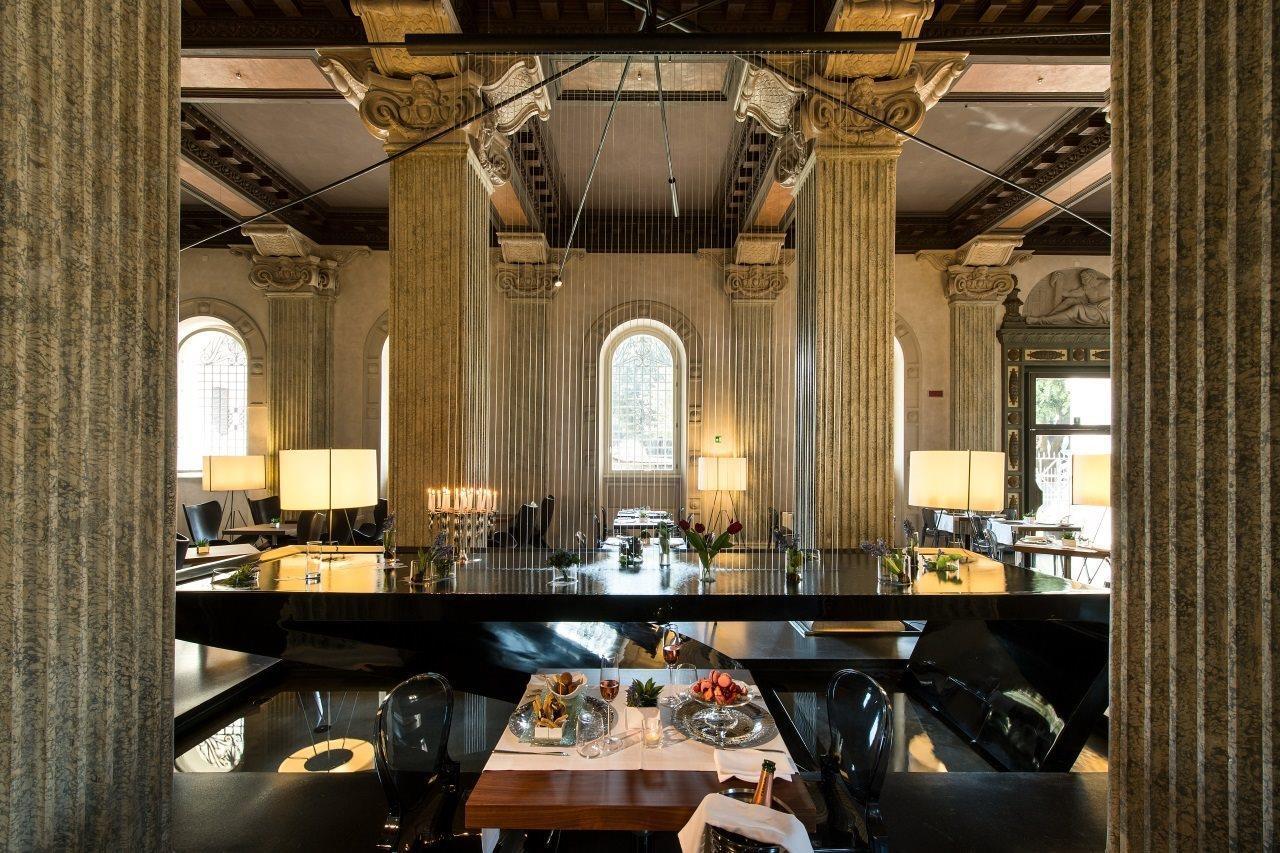 Palazzo Montemartini Rome, A Radisson Collection Hotel Bagian luar foto The interior of the restaurant